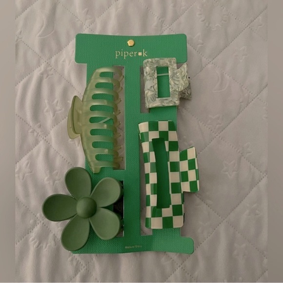 NWT ⚜️☘️⚜️ Piper K set of 4 hair claw clips St. Patrick’s Day - Picture 12 of 14